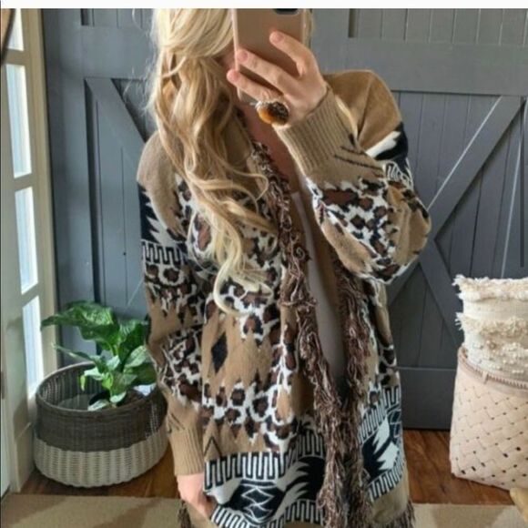 New Trendy Boho Western Flare Animal Print Oversized Leopard Cardigan Sweater - Picture 7 of 11